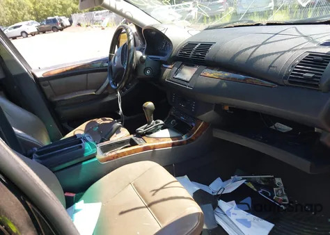 2005 BMW X5 4.4I из США, поврежденный, VIN 5UXFB53555LV19140